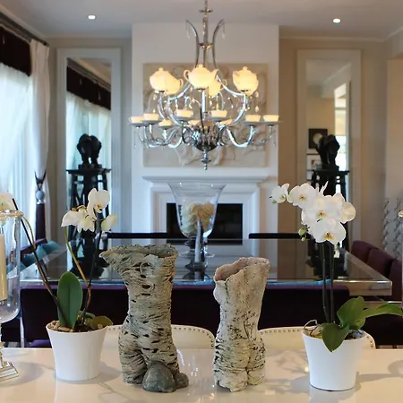 Villa Luxury With Breathtaking View On Tropez