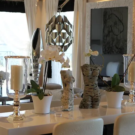 Villa Luxury With Breathtaking View On Tropez